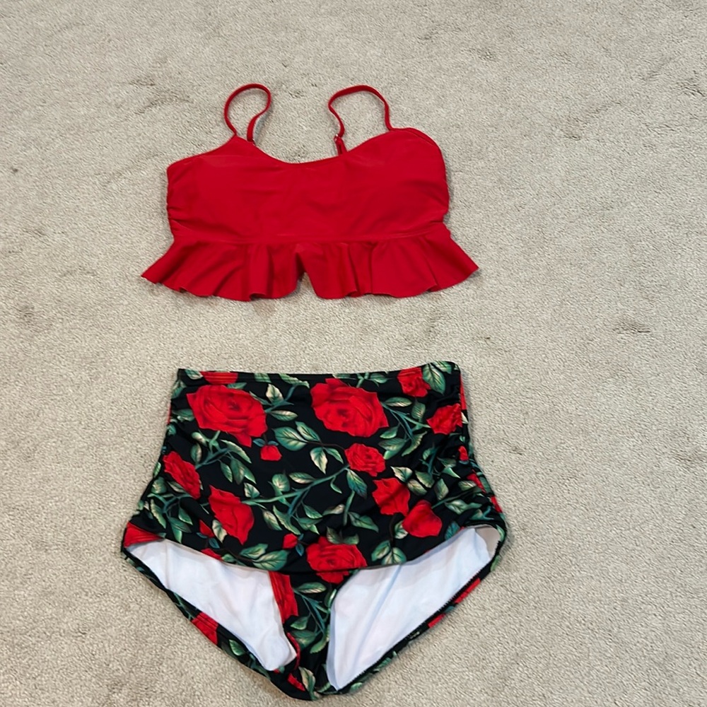 COCOSHIP Red Peplum Bikini Top with Black Floral High-Waist Bottom